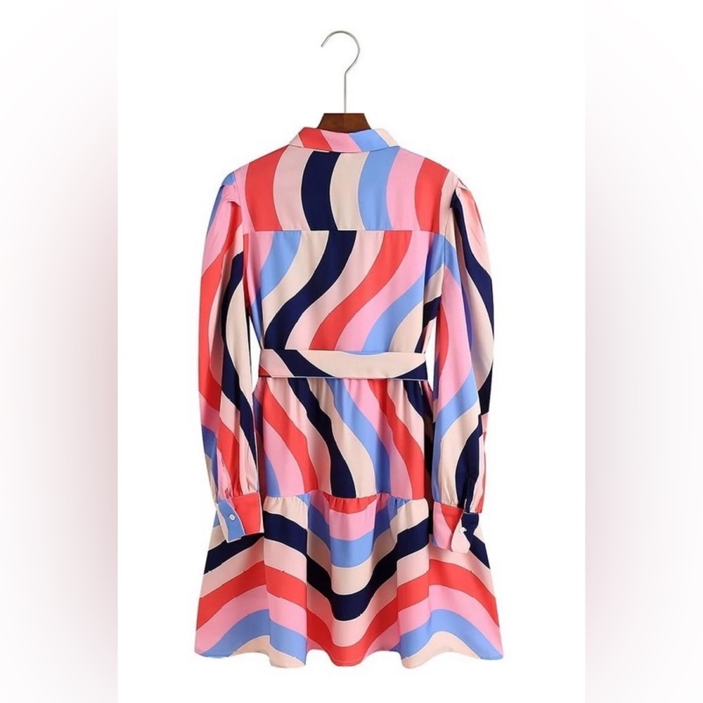 Geometric Dress - Picture 2 of 3